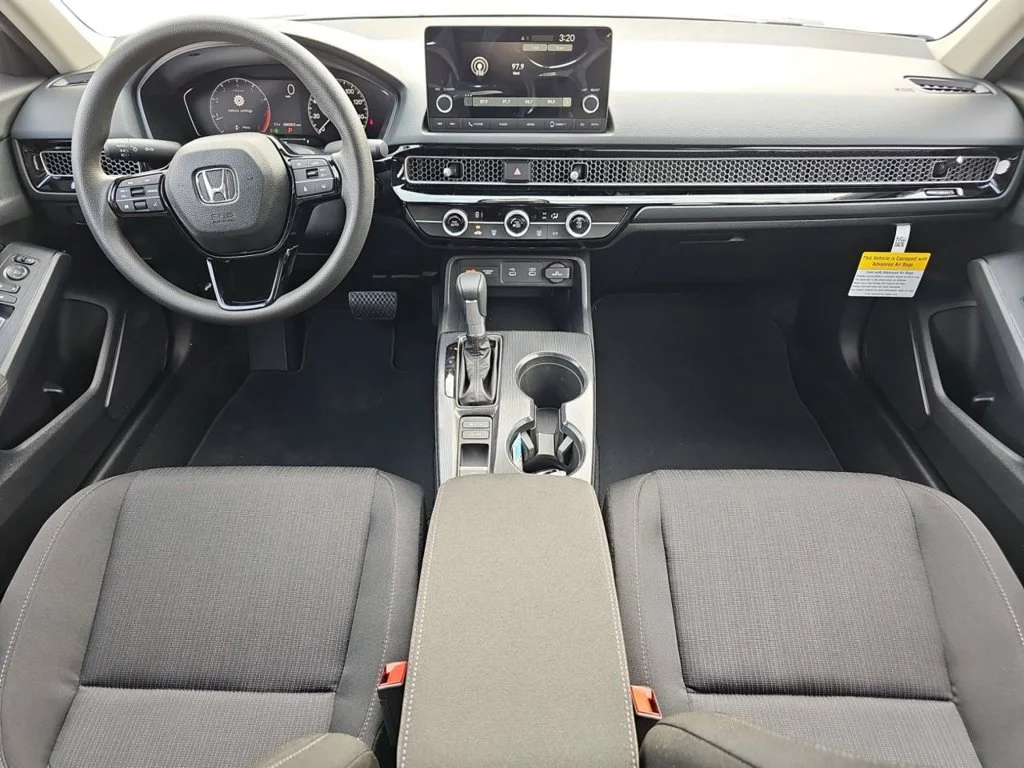 2026 Honda Civic LX - Photo 9