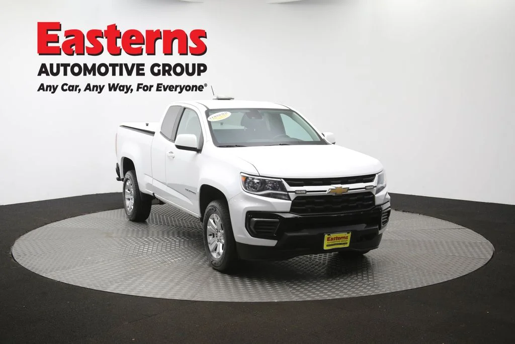 Used 2022 White Chevrolet LT image 50