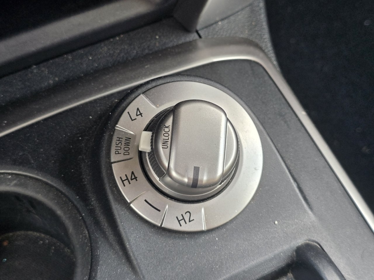 Used 2015 Red Toyota SR5 Premium image 28