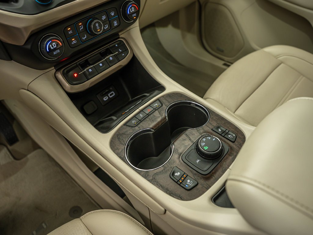 Used 2023 Sterling Metallic GMC Denali image 27