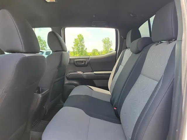 Certified Used 2023 Ice Cap Toyota SR V6 image 11