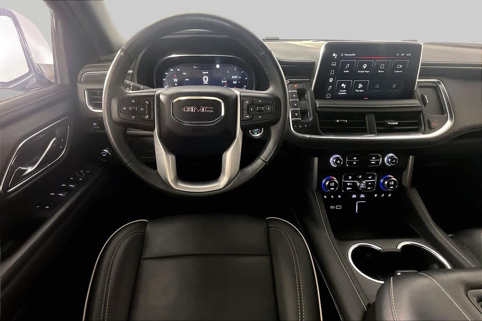 Used 2022 White Frost Tricoat GMC SLT image 6