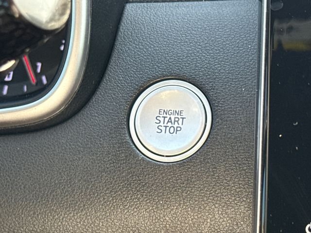 Used 2024 Blue Hyundai SEL image 26