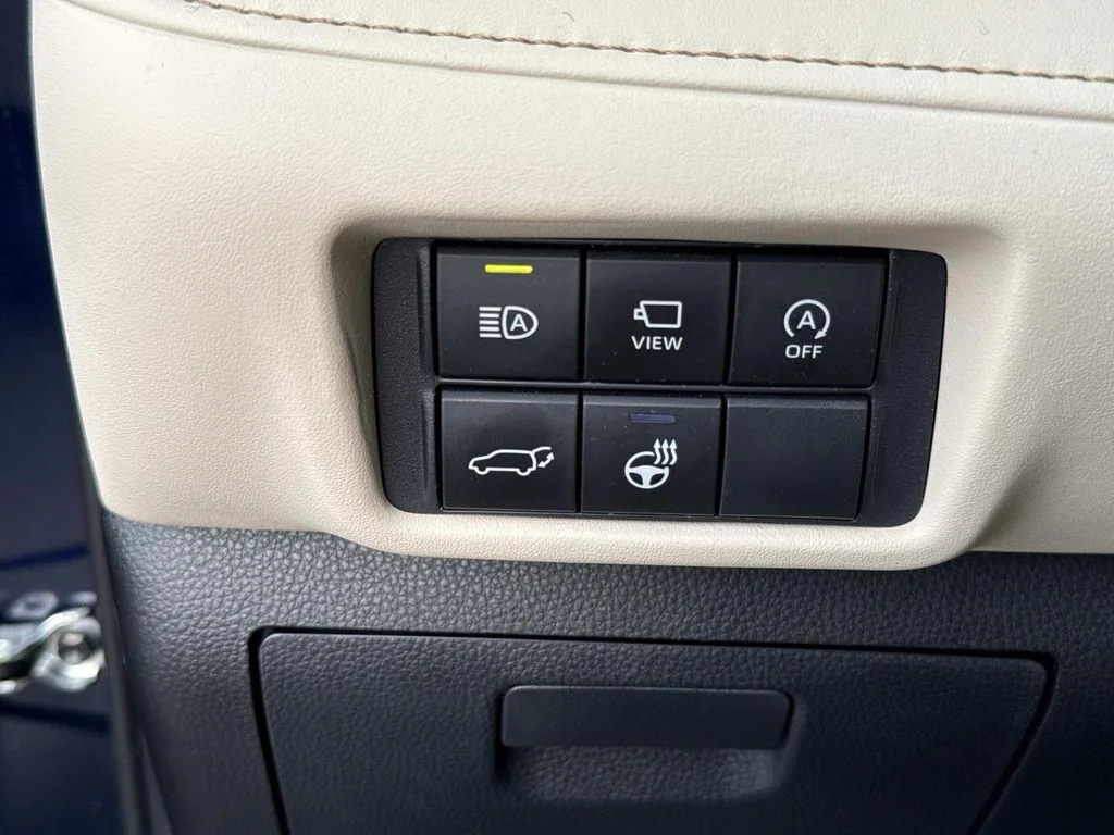Used 2024  Toyota Limited image 45