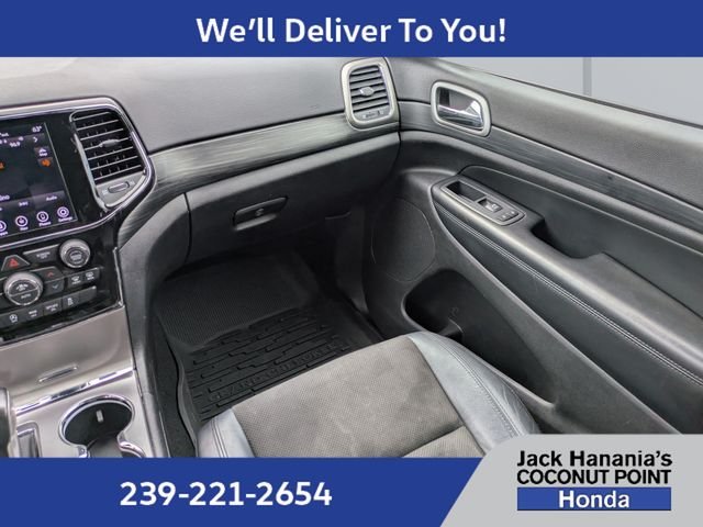 Used 2020 Silver Jeep Altitude image 18