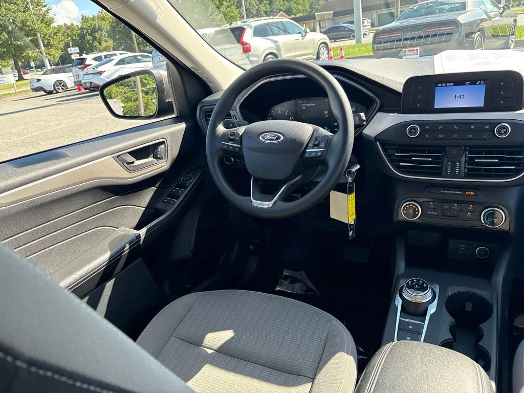 Used 2021 Blue Ford S image 15