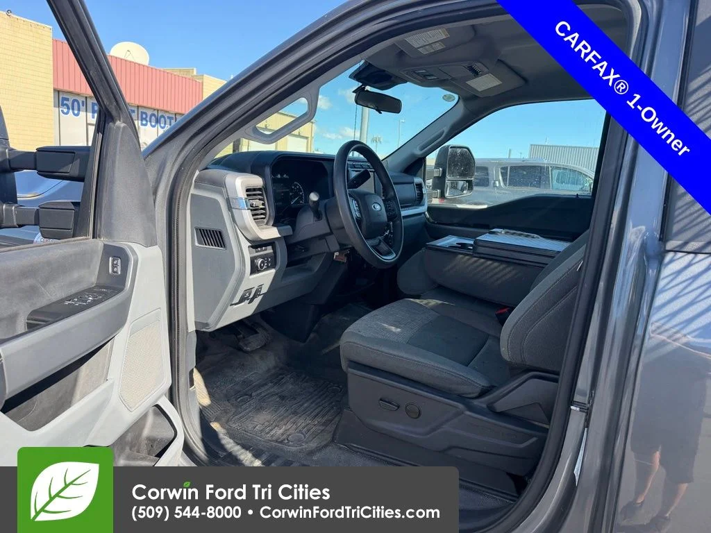 Used 2024 Carbonized Gray Metallic Ford XLT image 5