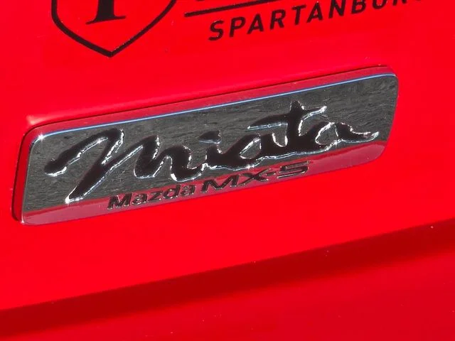 Used 1990 Red Mazda Base image 27