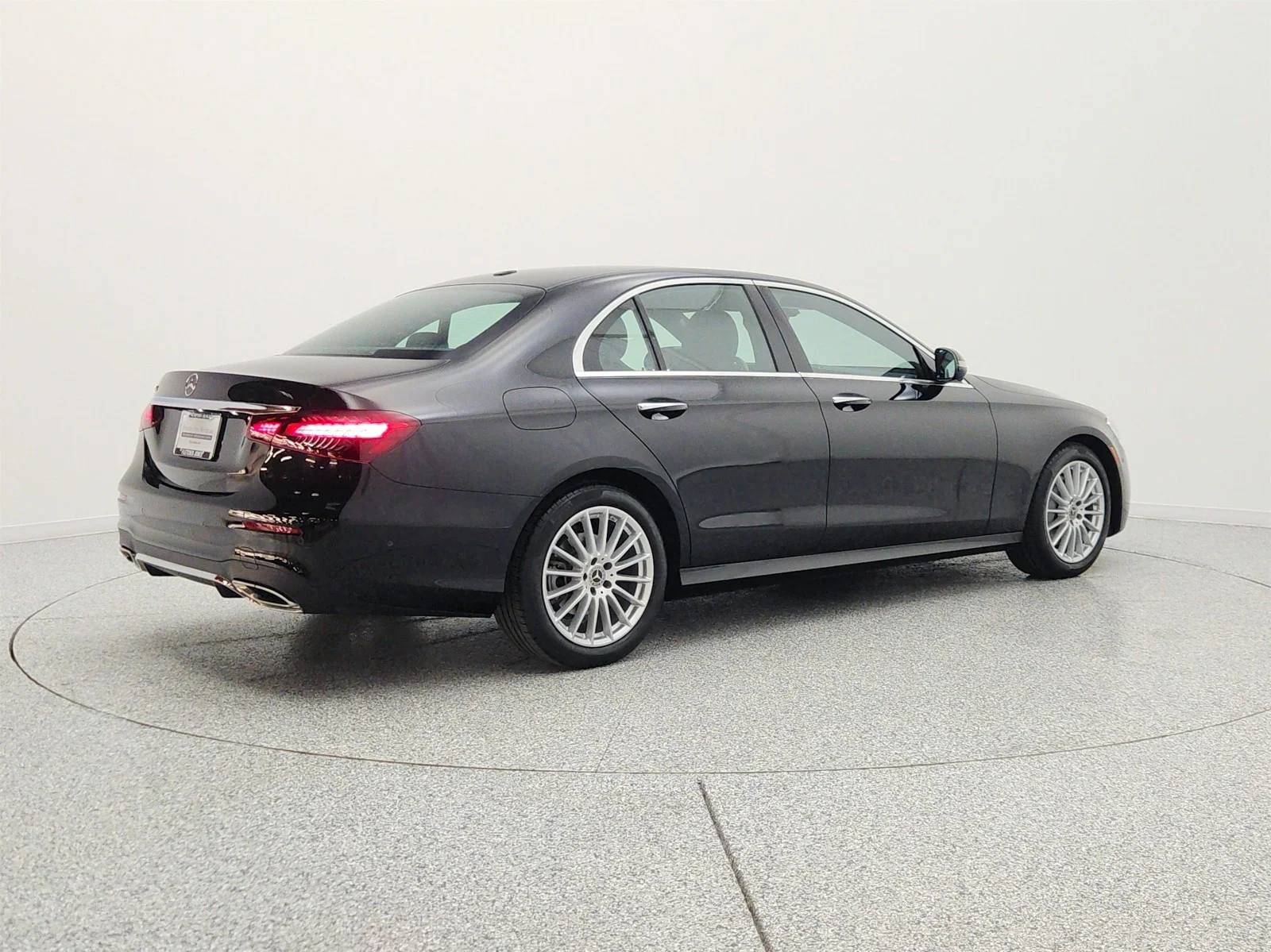 Used 2023 Black Mercedes-Benz E 350 RWD Sedan image 5