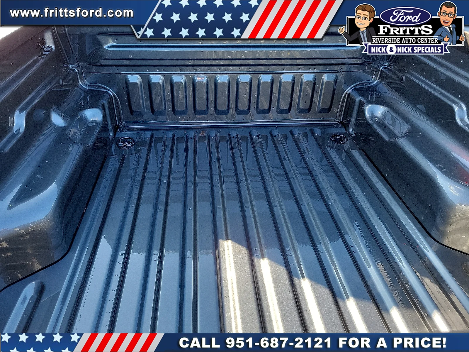 New 2026 Carbonized Gray Metallic Ford Maverick Lobo™ image 23