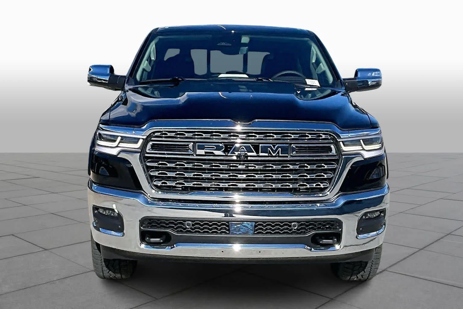 New 2026 Diamond Black Crystal Pearlcoat Ram Longhorn image 4