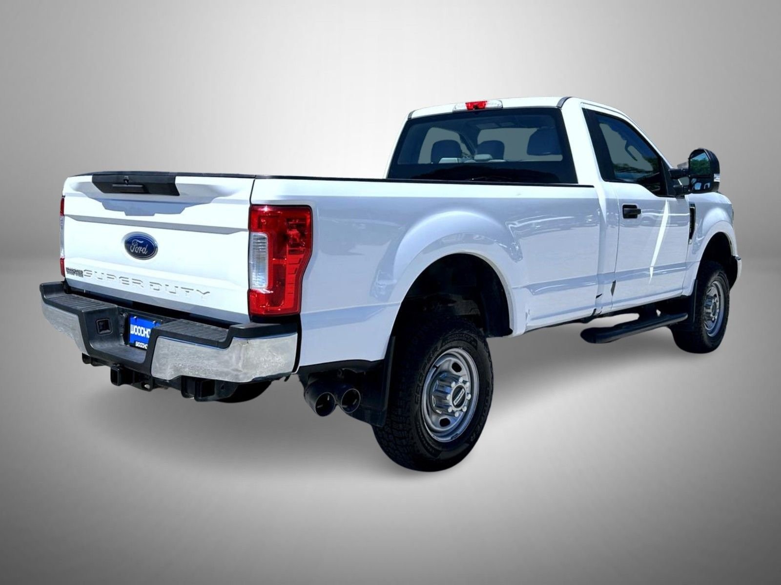 Used 2019 White Ford XL image 5
