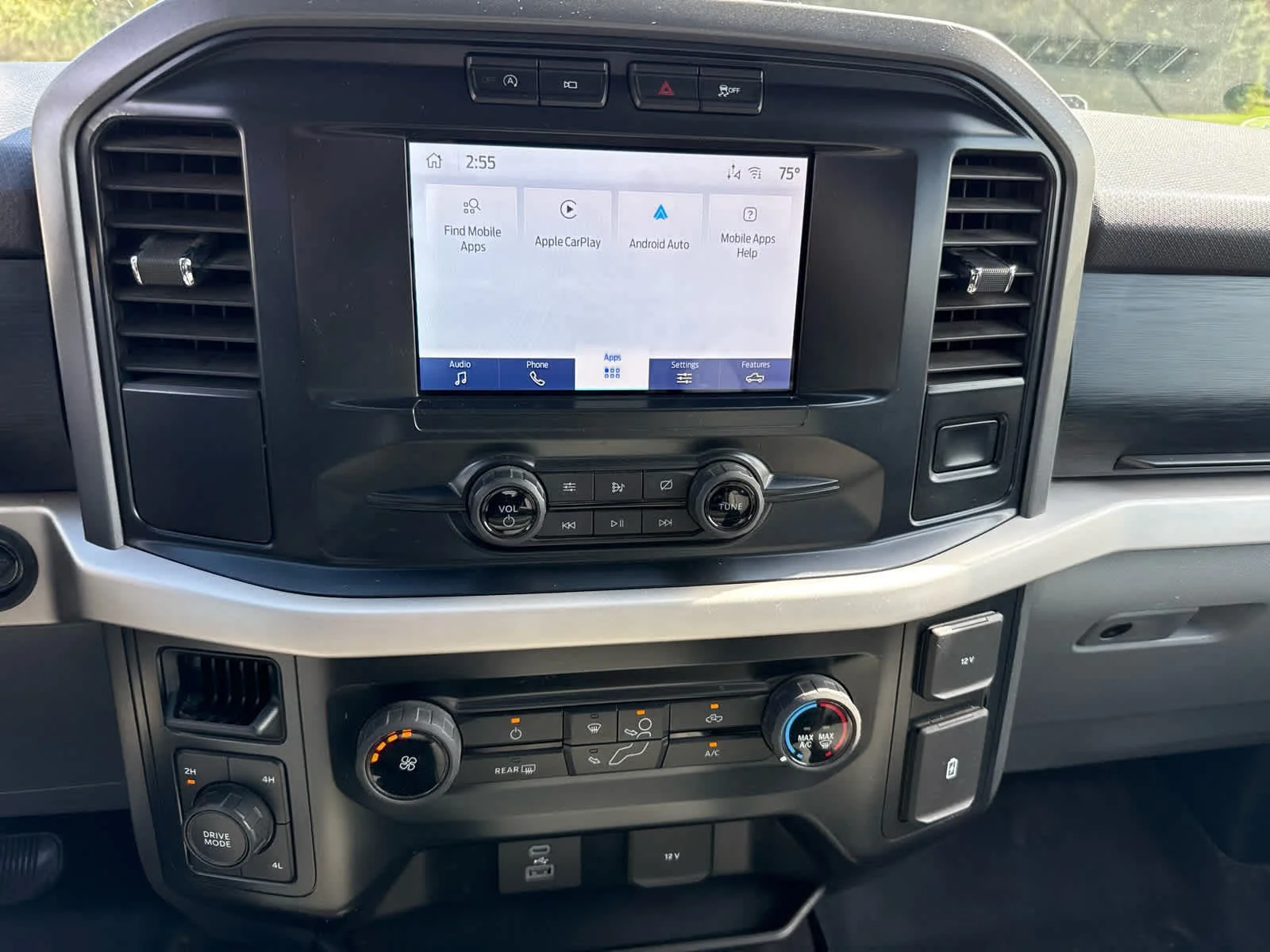 Used 2021 Carbonized Gray Metallic Ford XLT image 12