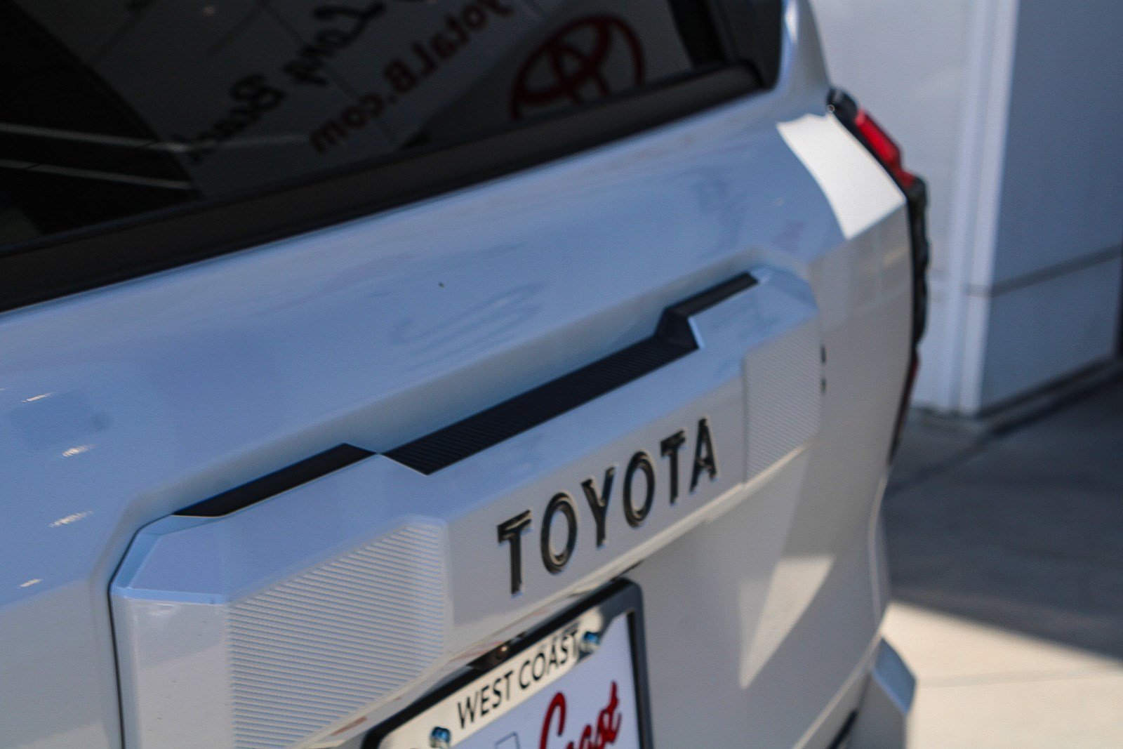 New 2026 Wind Chill Pearl <sup>1</sup> Toyota 4Runner Limited image 10