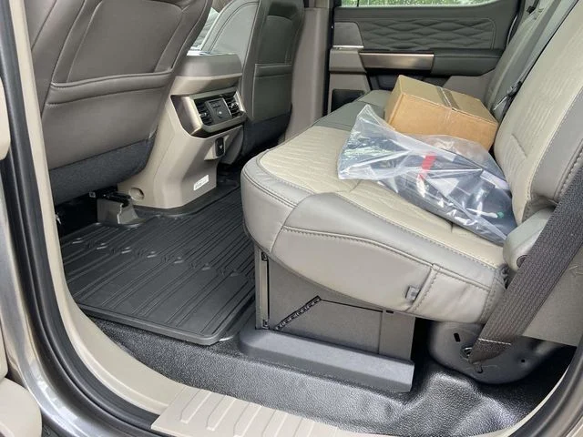 New 2026 Carbonized Gray Metallic Ford F-250® Platinum® image 9