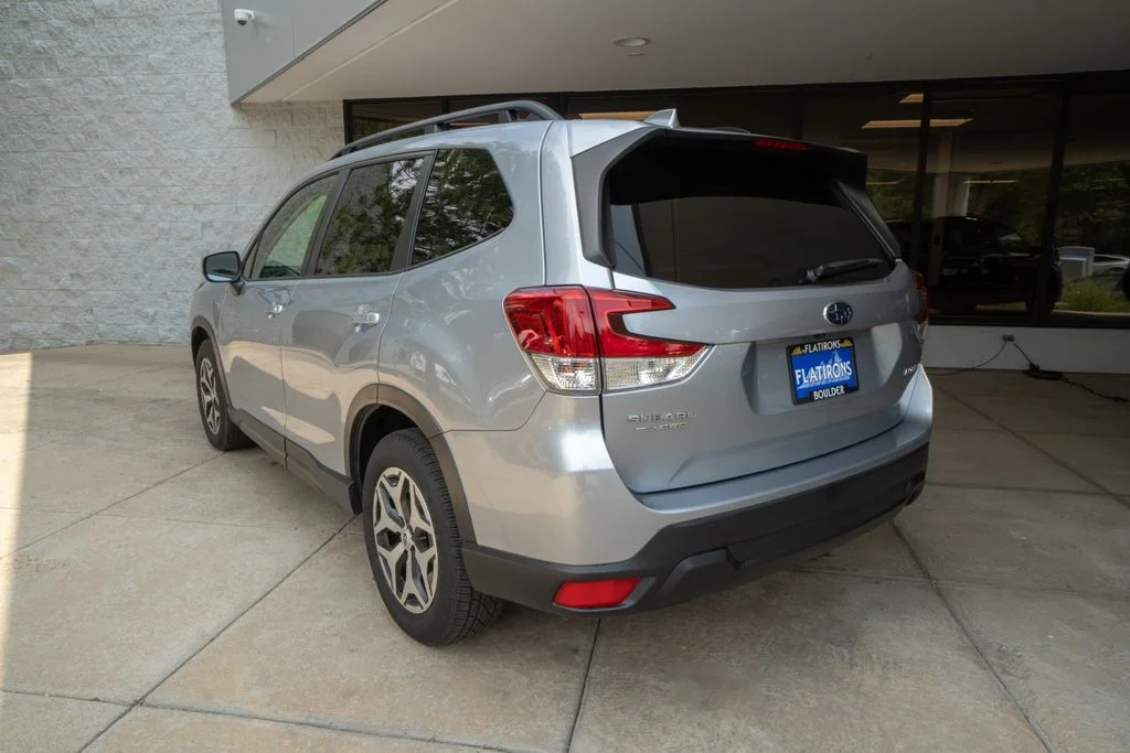 Used 2022 Silver Subaru Premium image 5