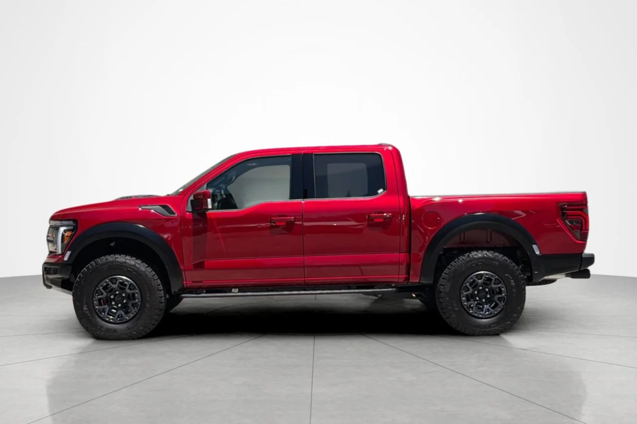 Used 2025 RED Ford Raptor image 2