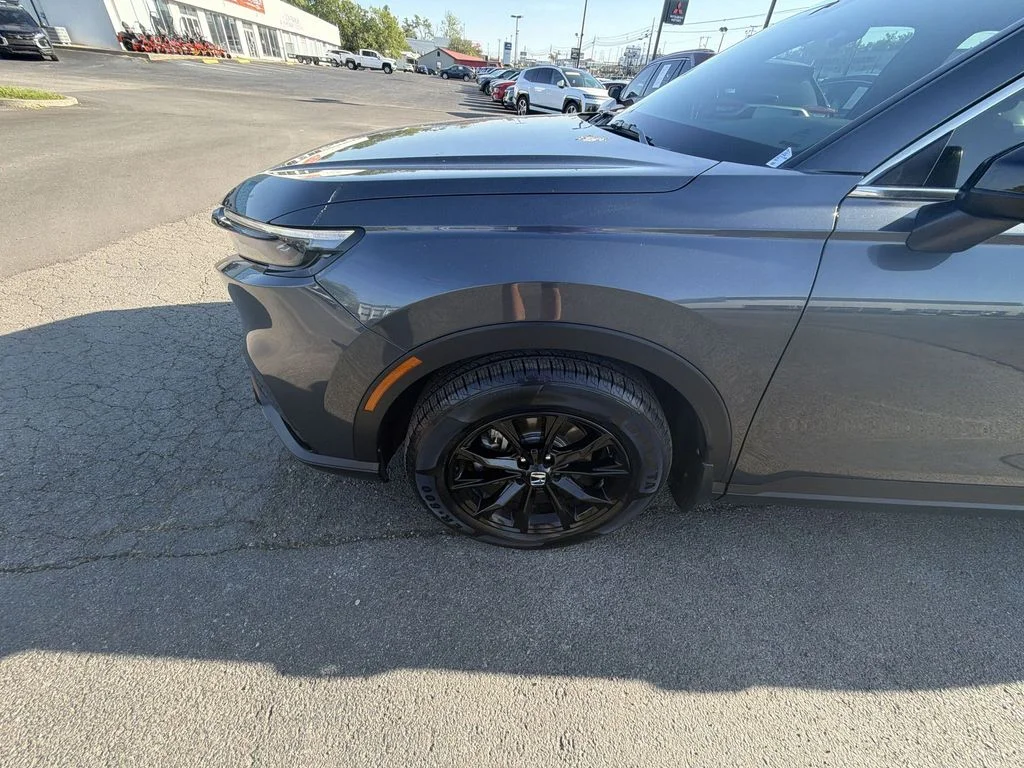 Used 2023 Gray Honda Sport image 10