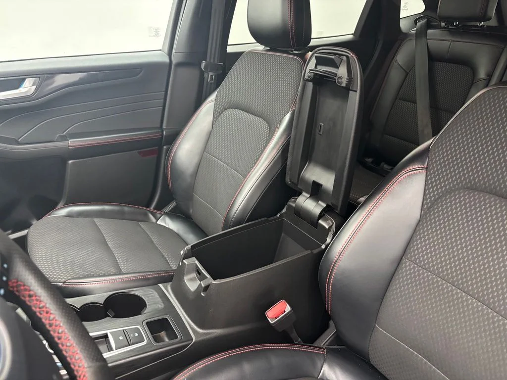 Used 2023 Blue Ford ST-Line Elite image 25