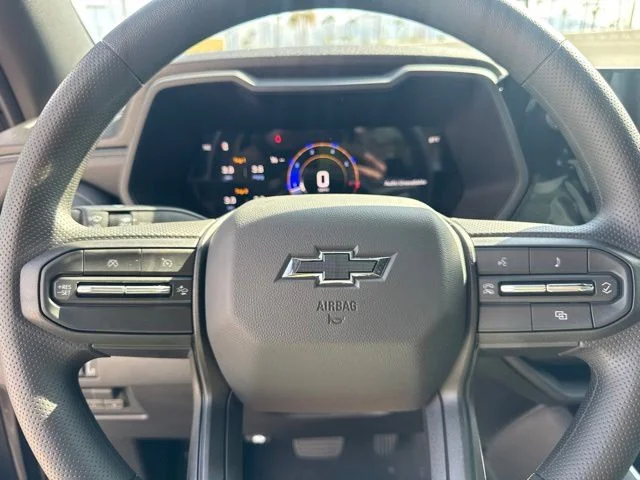 New 2026 White Chevrolet Trail Boss image 24