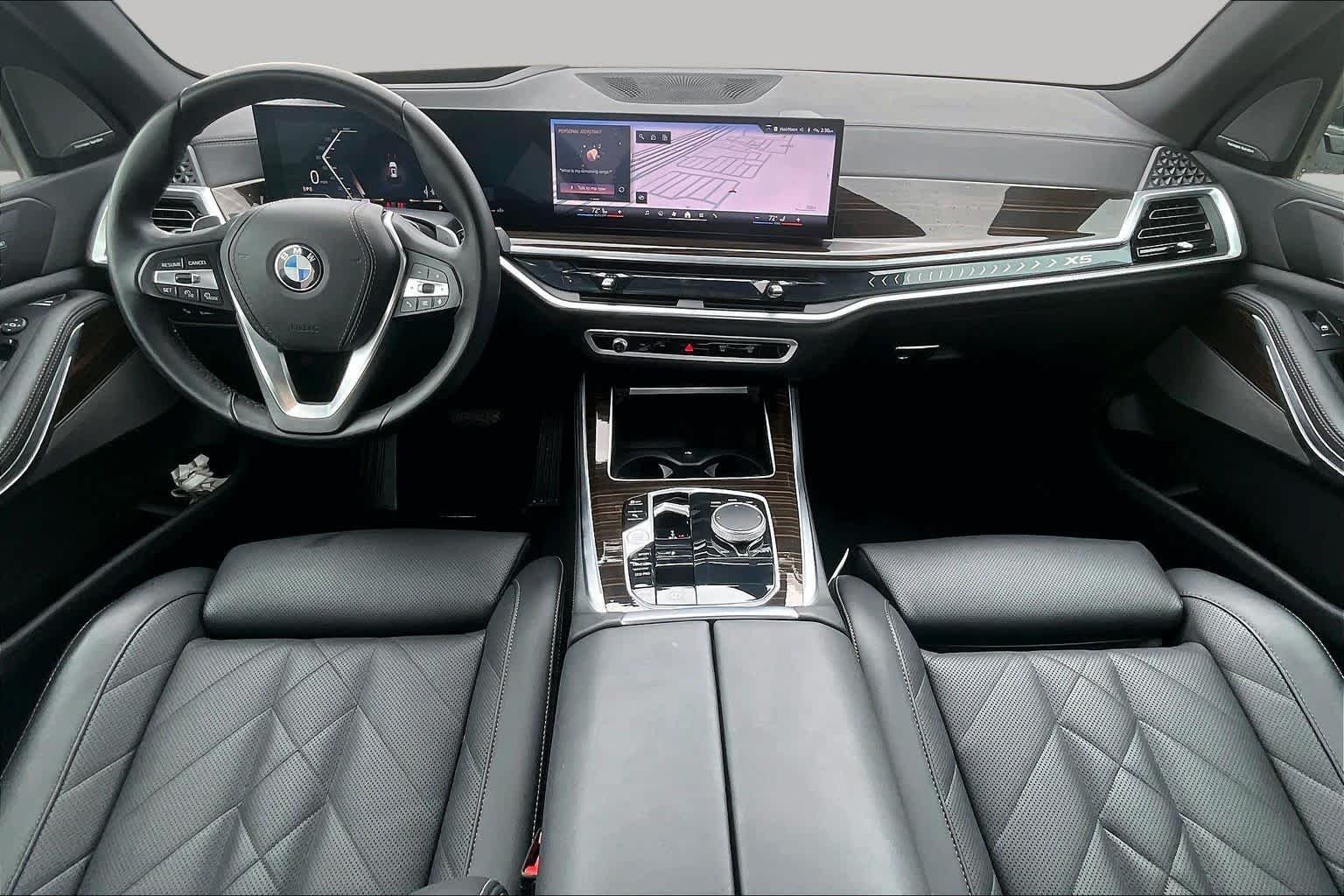 Used 2026 Alpine White BMW sDrive40i image 14