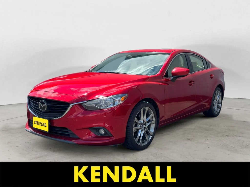 2015 Mazda EZ-6 i Grand Touring Auto's photo