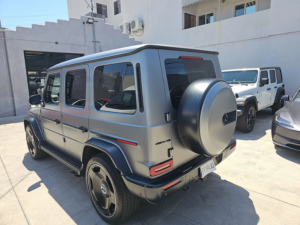 Used 2026 MANUFAKTUR Platinum Magno Mercedes-Benz AMG® G 63 image 5