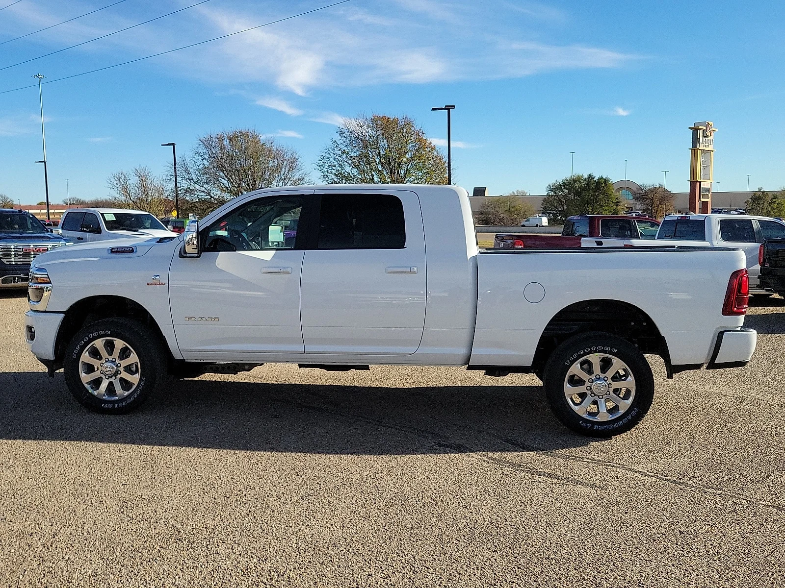 New 2026 PW7 Bright Whit Ram LARAMIE MEGA CAB 4X4 6
