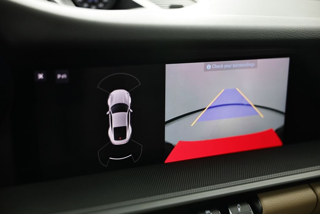 Used 2020 White Porsche Carrera 4S image 39