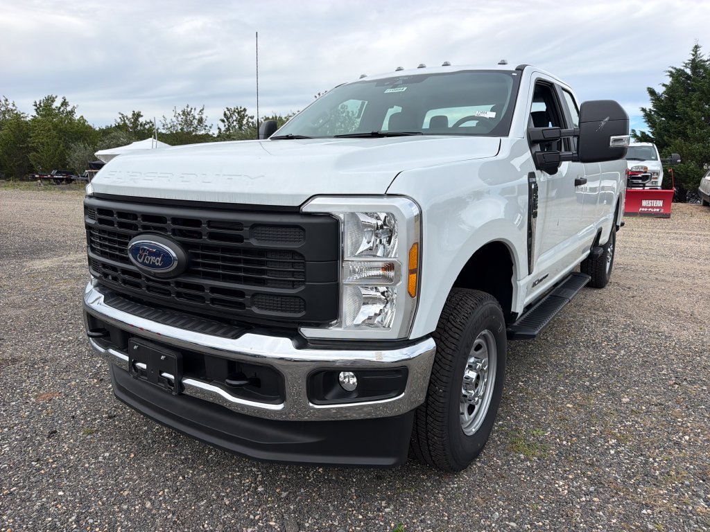 New 2026 Oxford White Ford F-250® XL image 3