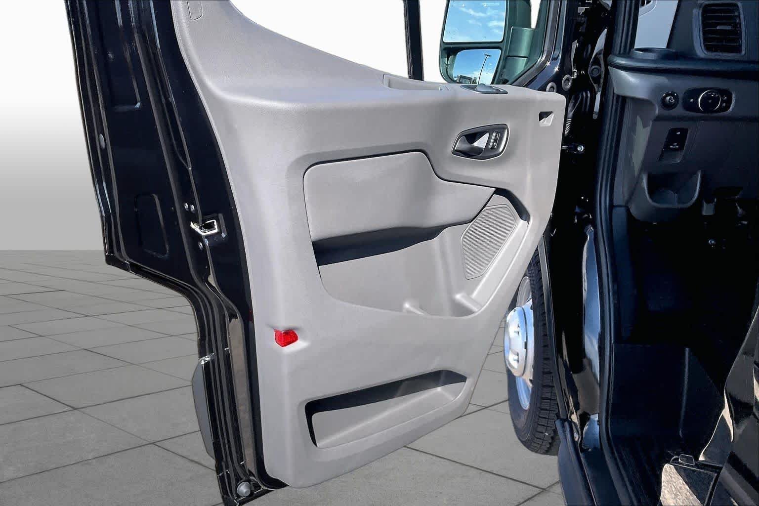 New 2026 Agate Black Metallic Ford Cargo Van image 10