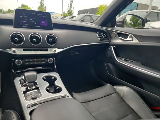 Used 2019 Blue Kia GT2 image 10