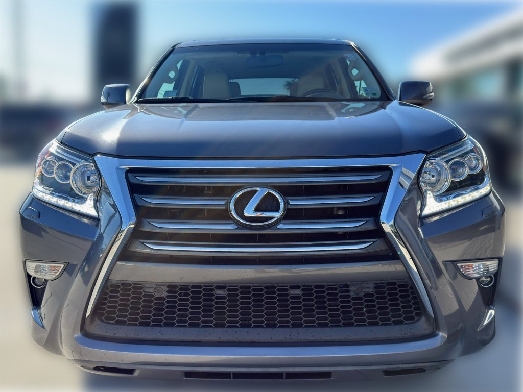 Used 2019 Nebula Gray Pearl Lexus Base image 2