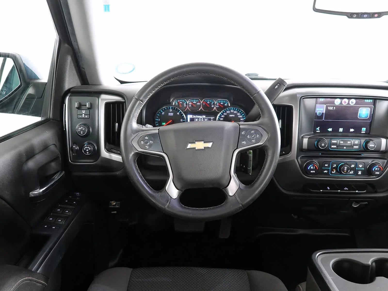 Used 2015 Deep Ocean Blue Metallic Chevrolet LT image 16