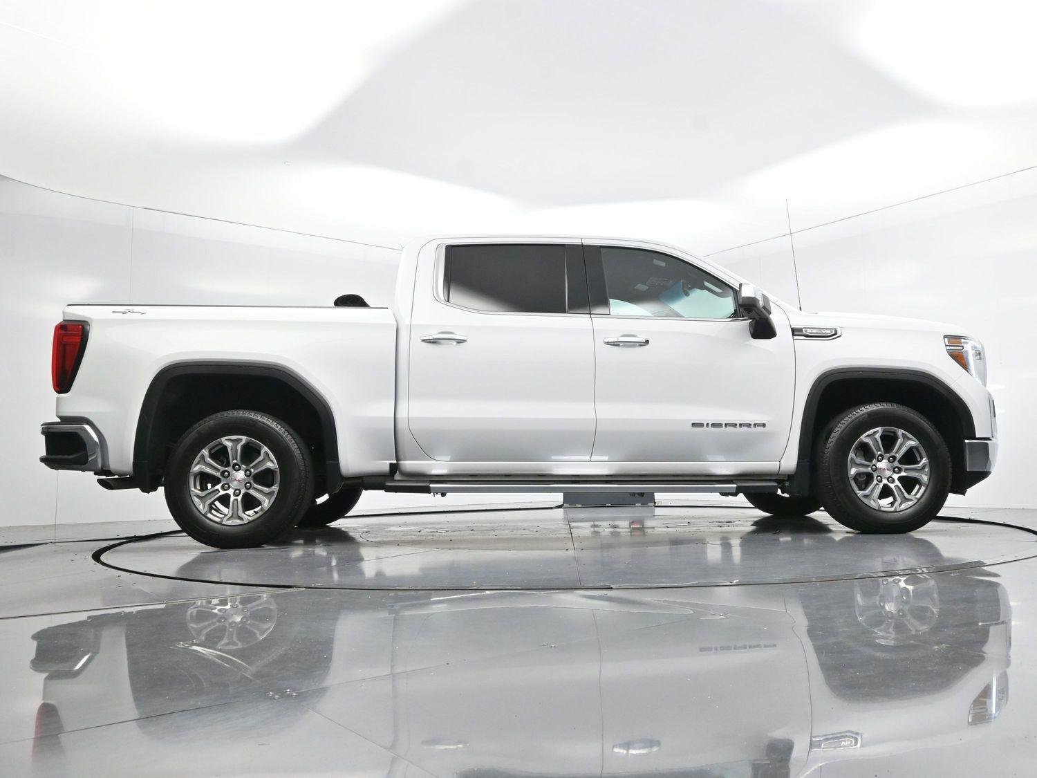 Used 2022 Summit White GMC SLT image 50