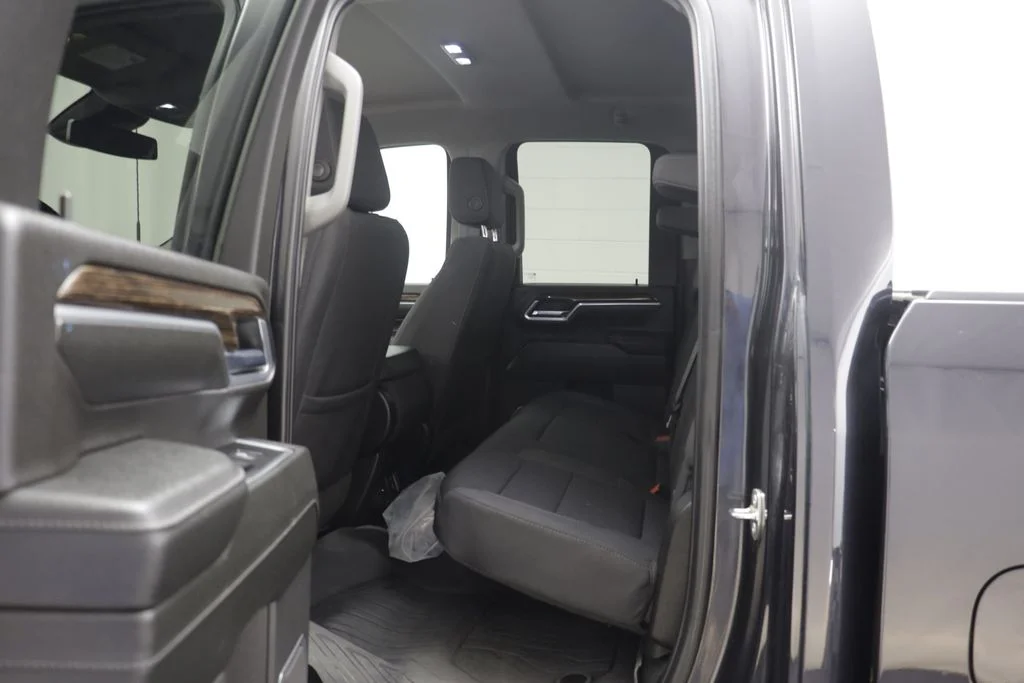 Used 2024 Titanium Rush Metallic GMC SLE image 16