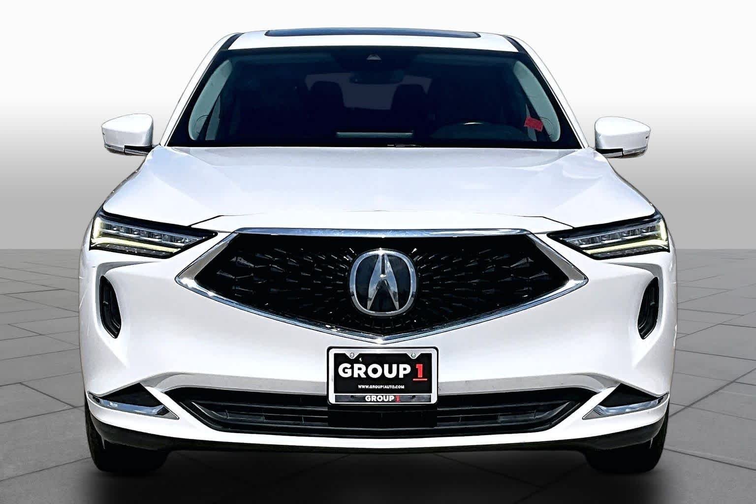 Used 2022 Platinum White Pearl Acura  image 4