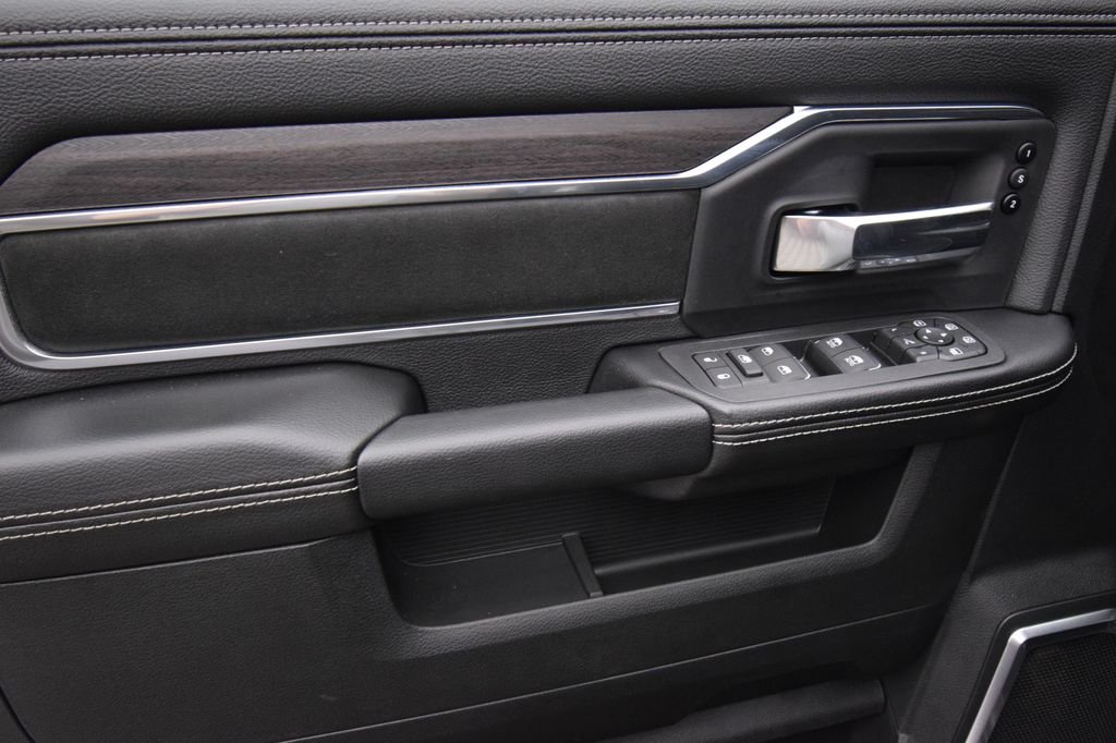 New 2026 Ceramic Gray Clear-Coat Exterior Paint RAM Laramie image 37