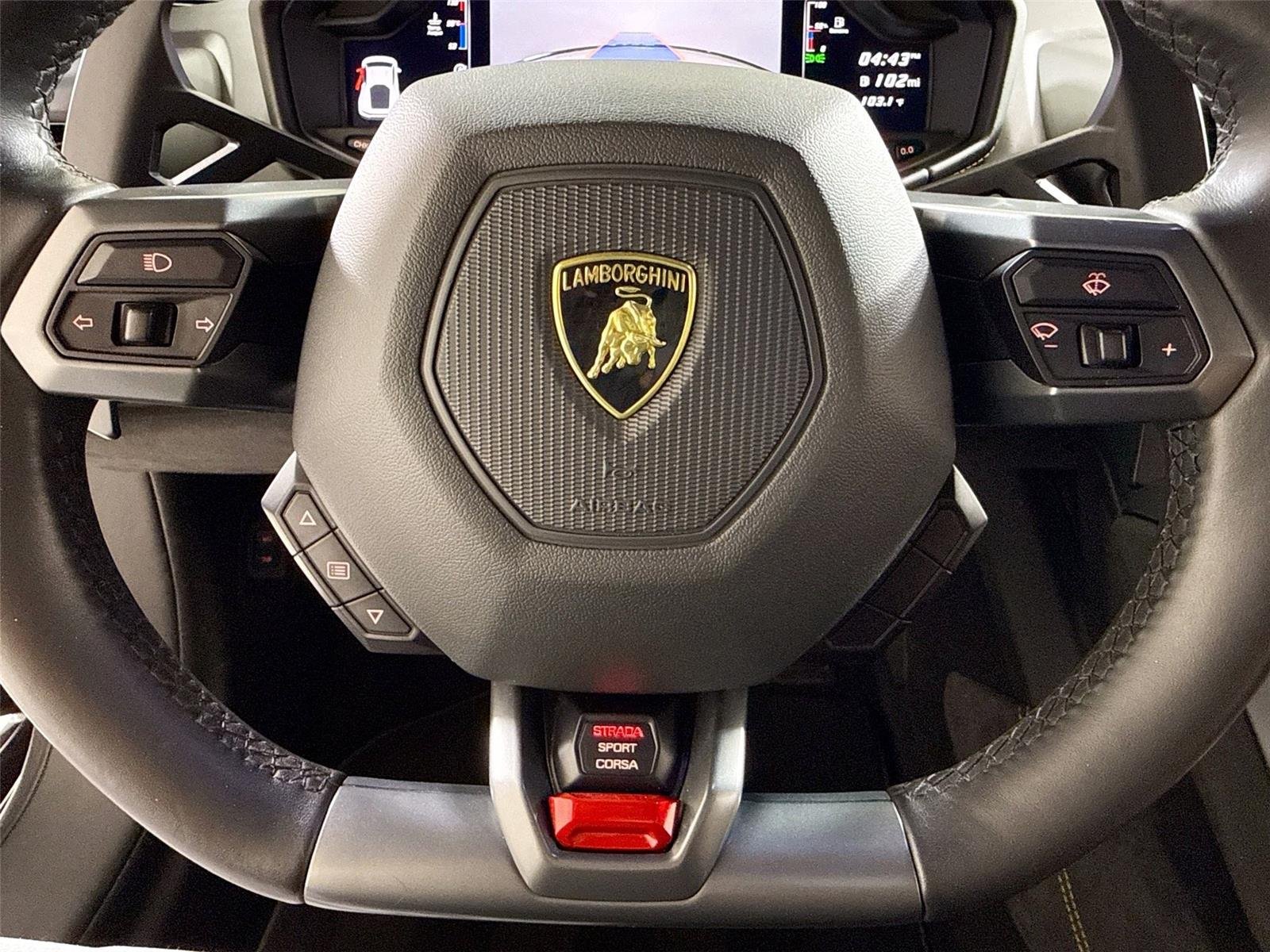 Used 2018 Arancio Borealis Pearl Effect Lamborghini  image 21