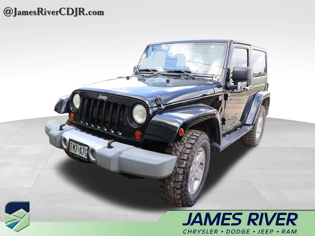 2012 Jeep Wrangler Sahara's photo