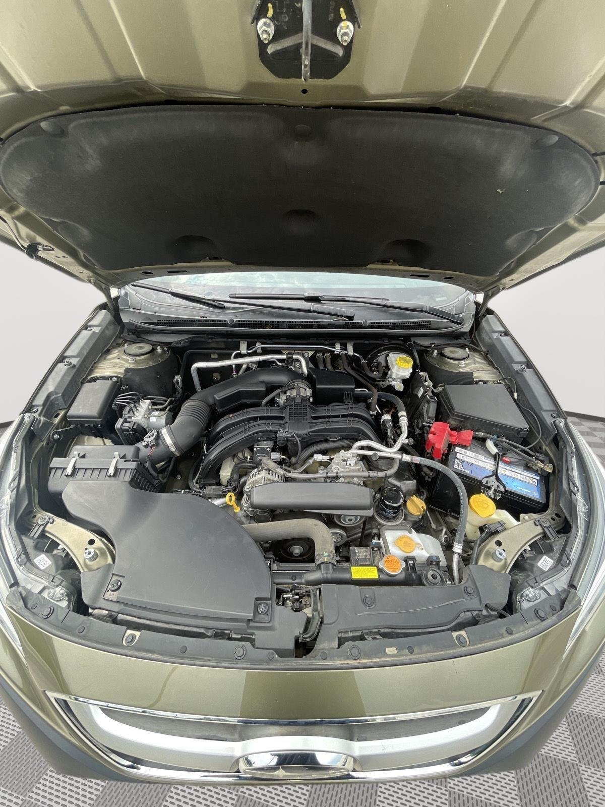 Used 2020 Autumn Green Metallic Subaru Touring image 9