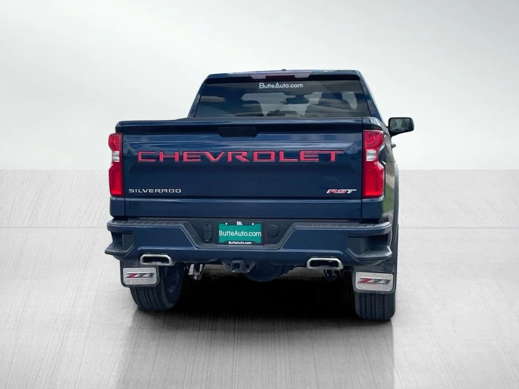 Used 2020 Northsky Blue Metallic Chevrolet RST image 4