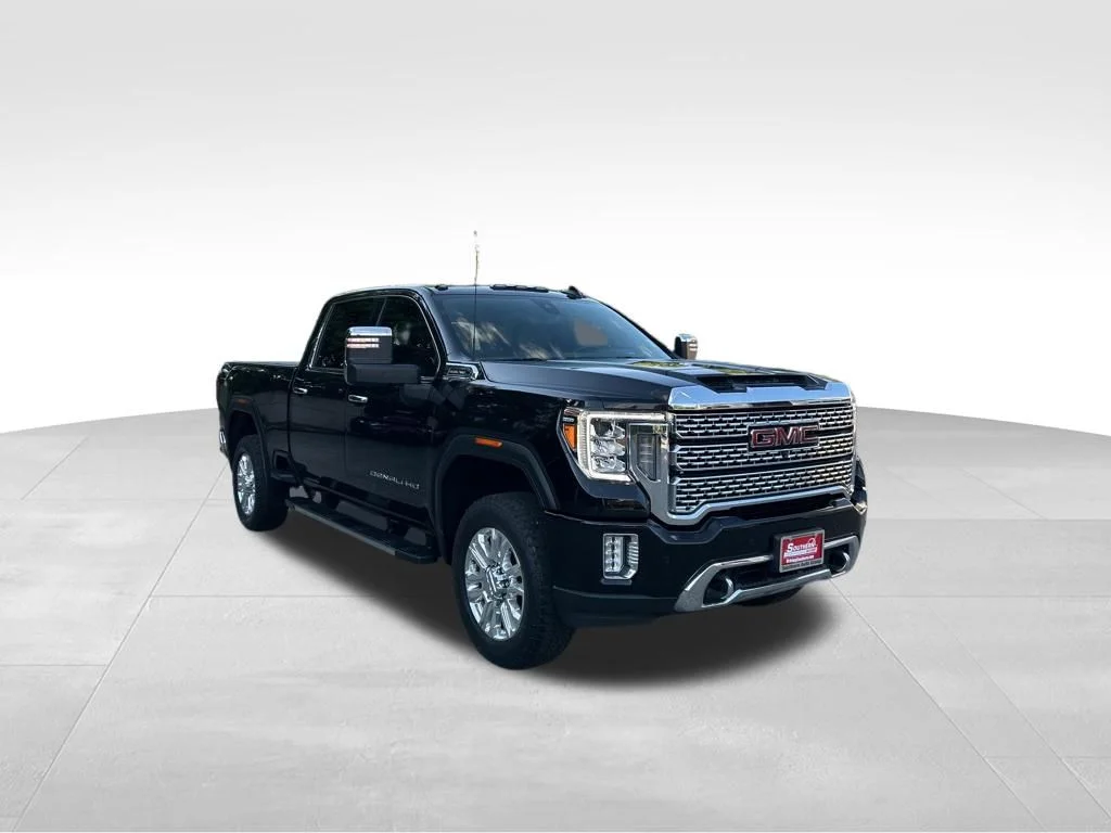 Used 2021 Black GMC Denali image 8