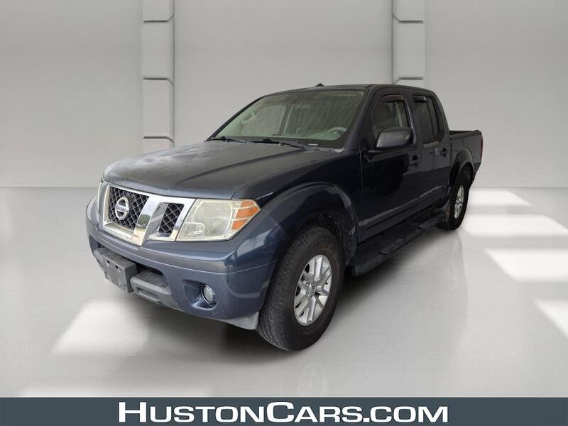Used 2015 Arctic Blue NISSAN SV image 1