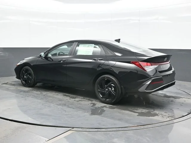New 2026 Black Hyundai SEL Sport image 3