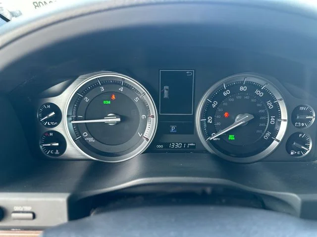 Used 2017 Black Toyota  image 16