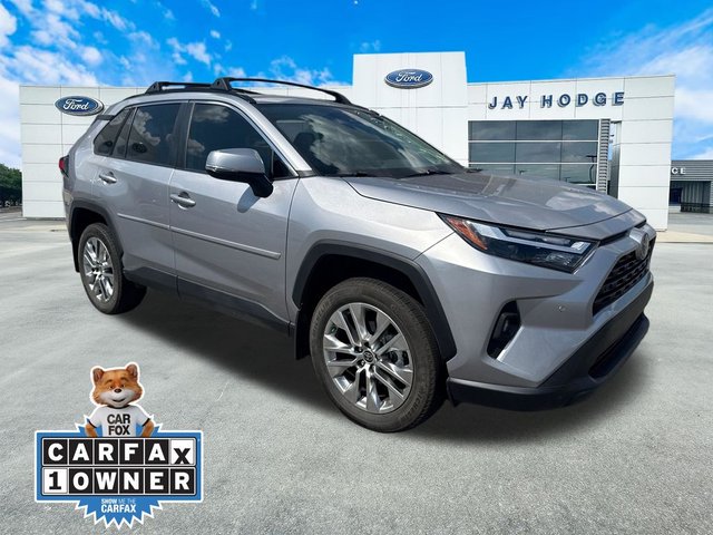 2024 Toyota RAV4 XLE Premium