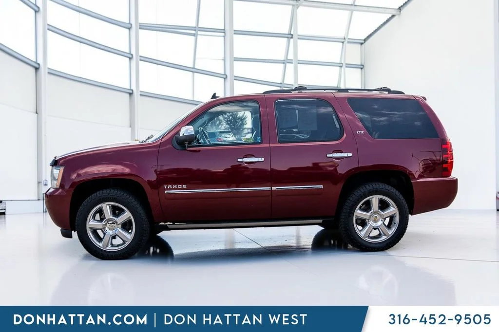 Used 2010 Chevrolet Tahoe LTZ with VIN 1GNUKCE02AR165994 for sale in Park City, KS