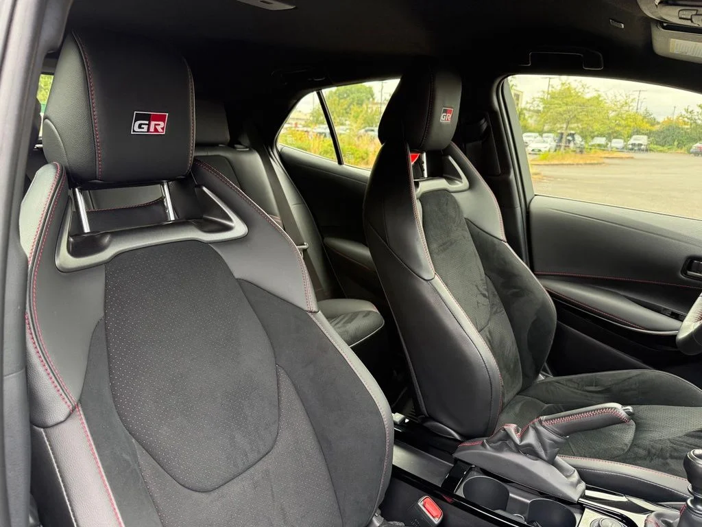 Certified Used 2025 Ice Toyota Premium Plus image 22