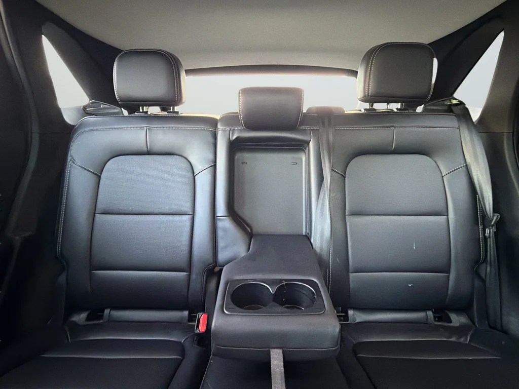 Used 2023 White Ford Platinum image 27
